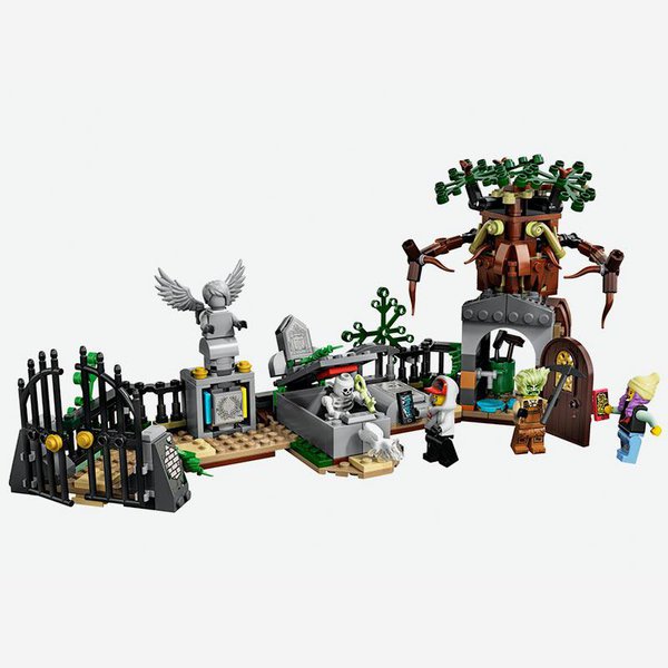 link to Lego Hidden Side Graveyard Mystery